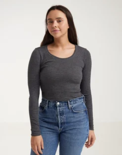 Bluse i merinould til kvinder