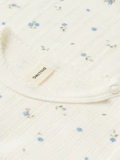 Bluse med hulmønster i bomuld til baby