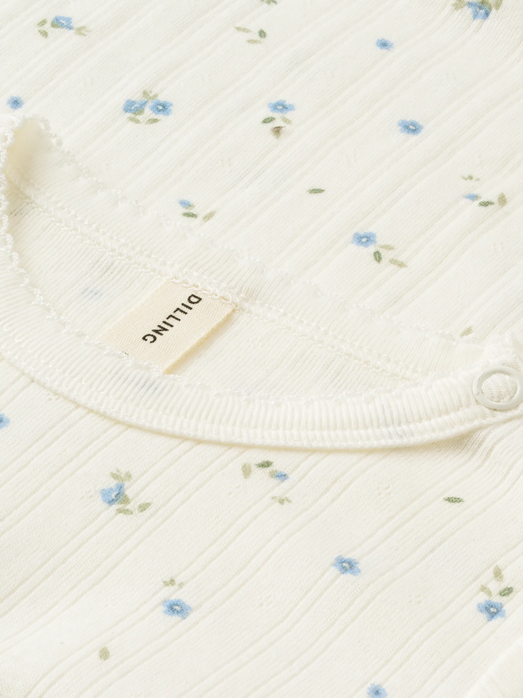 Bluse med hulmønster i bomuld til baby