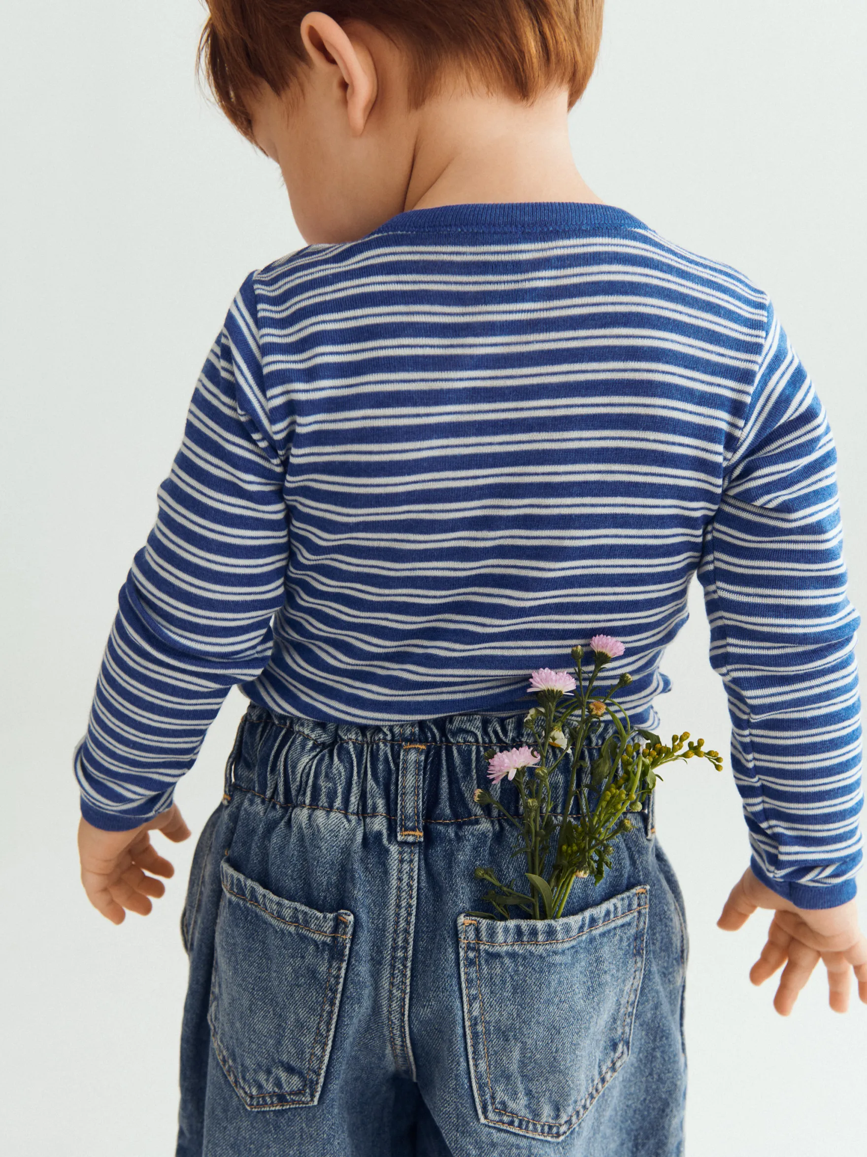 Body med lange ærmer i merinould/silke til baby