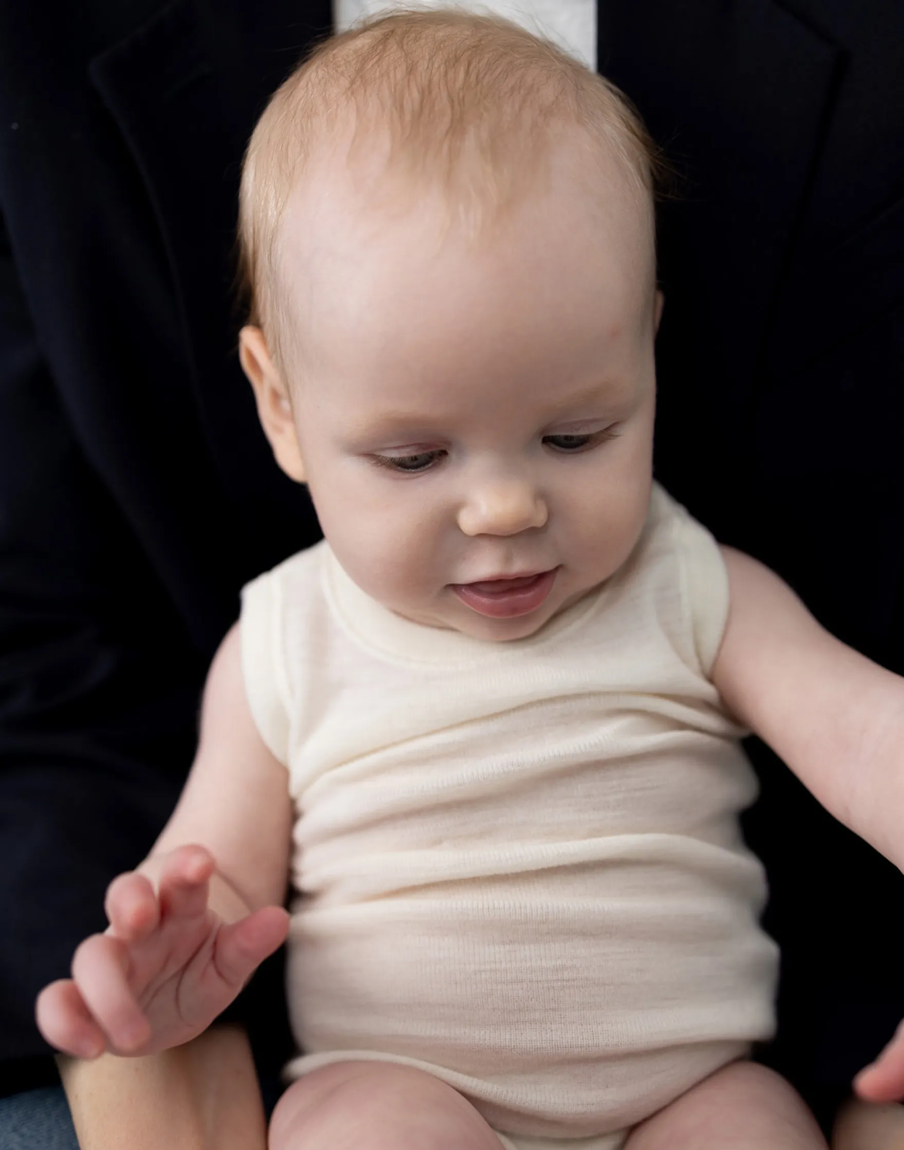 Body uden ærmer i merinould/silke til baby (2-pak)