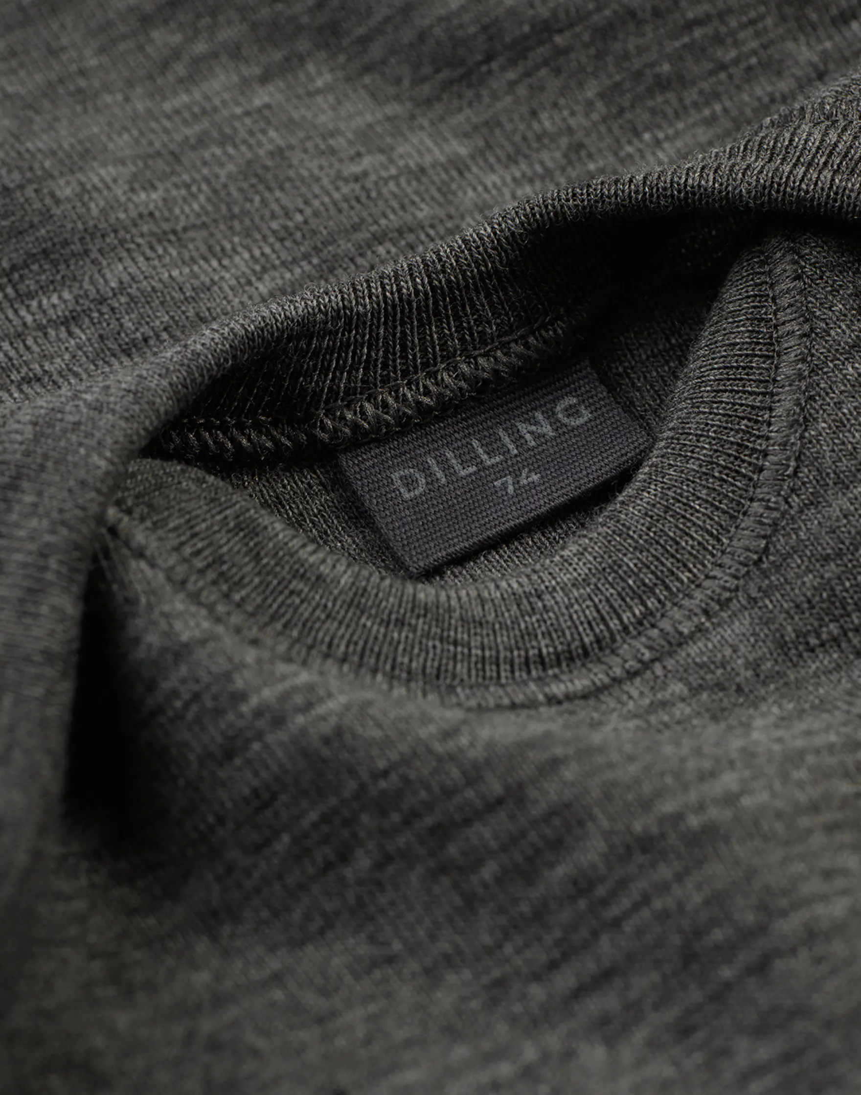 Heldragt m/ fødder i merinould til baby