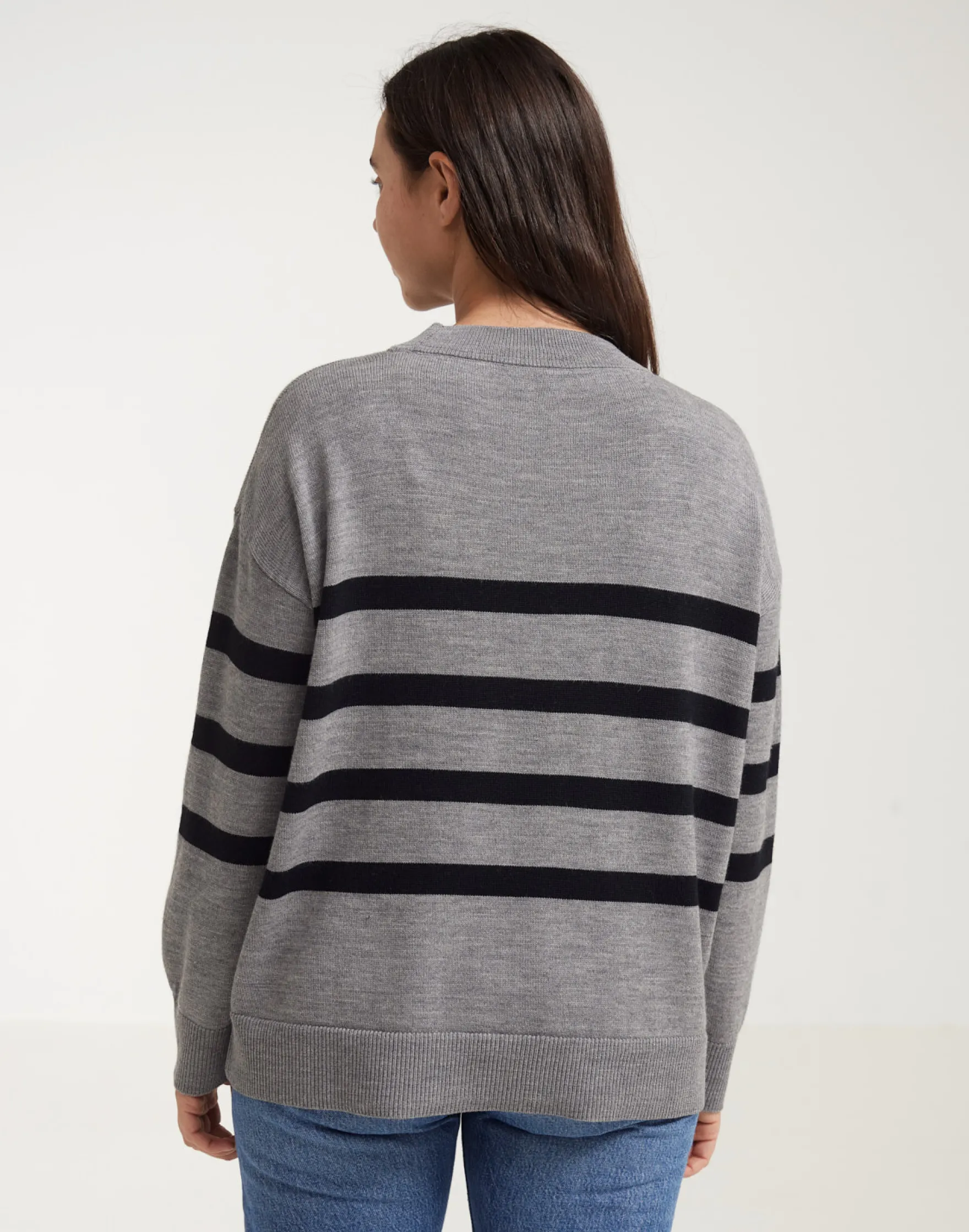Løstsiddende crew neck i merinould til kvinder