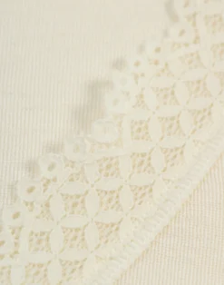 Merinould/silke T-shirt med blondekant til kvinder