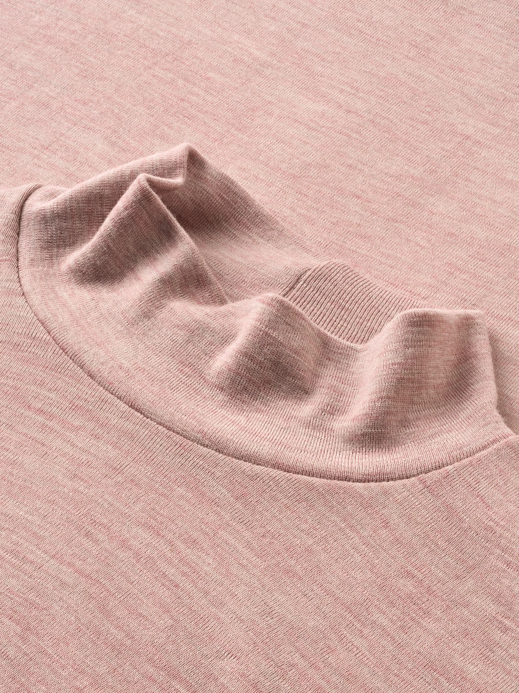 Plus size bluse med høj hals i merinould til kvinder