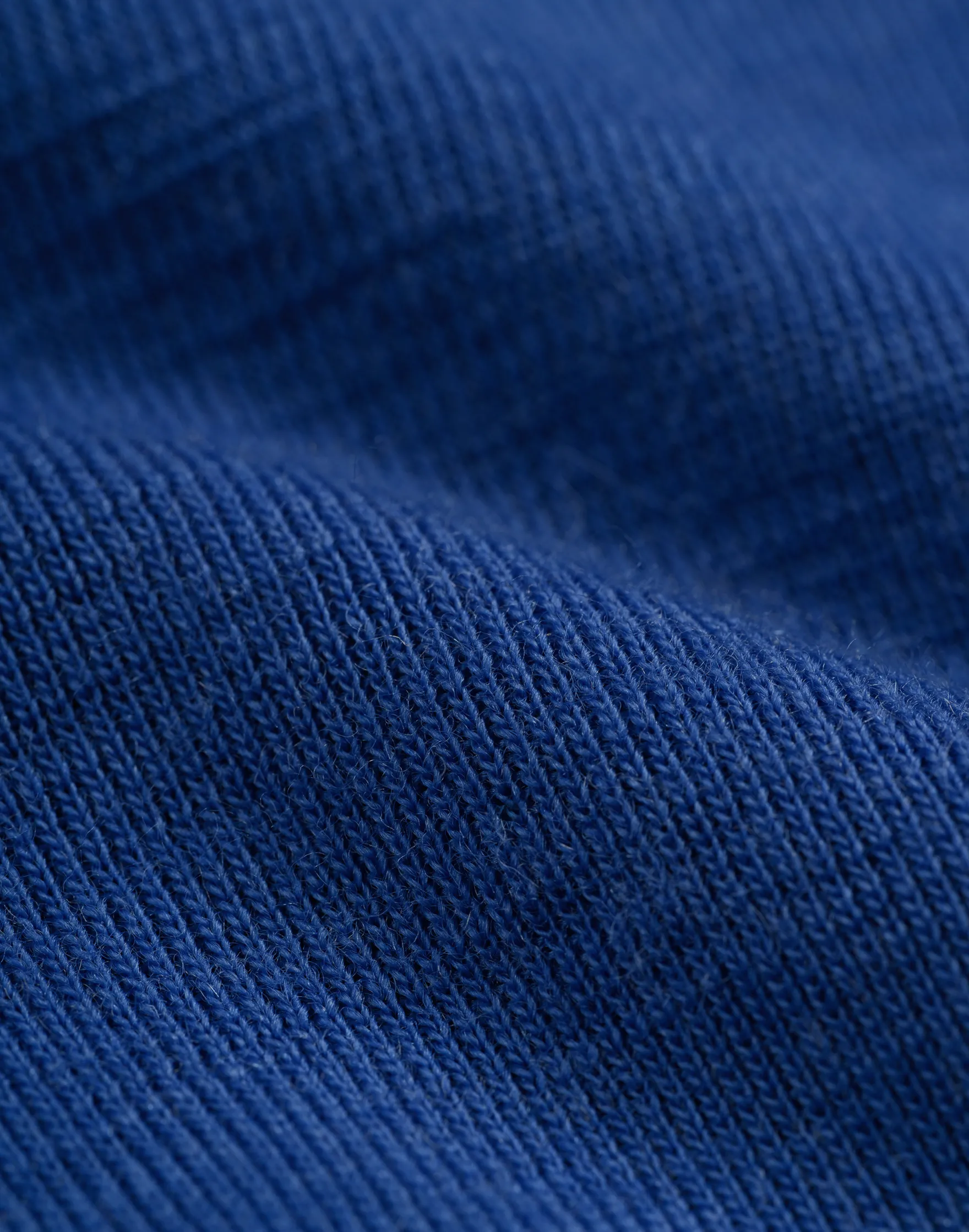 Plus size bluse med høj hals i merinould til kvinder