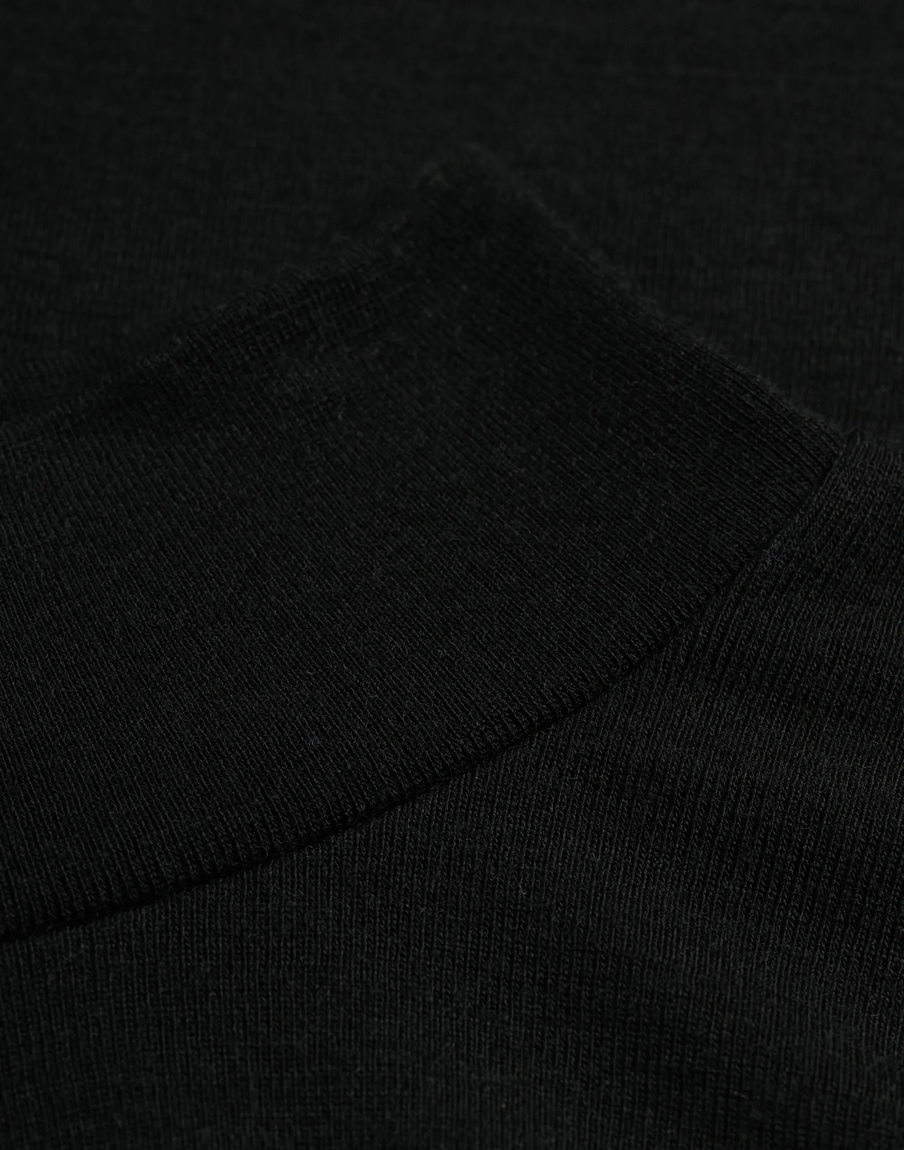 Plus size bluse med høj hals i merinould til kvinder