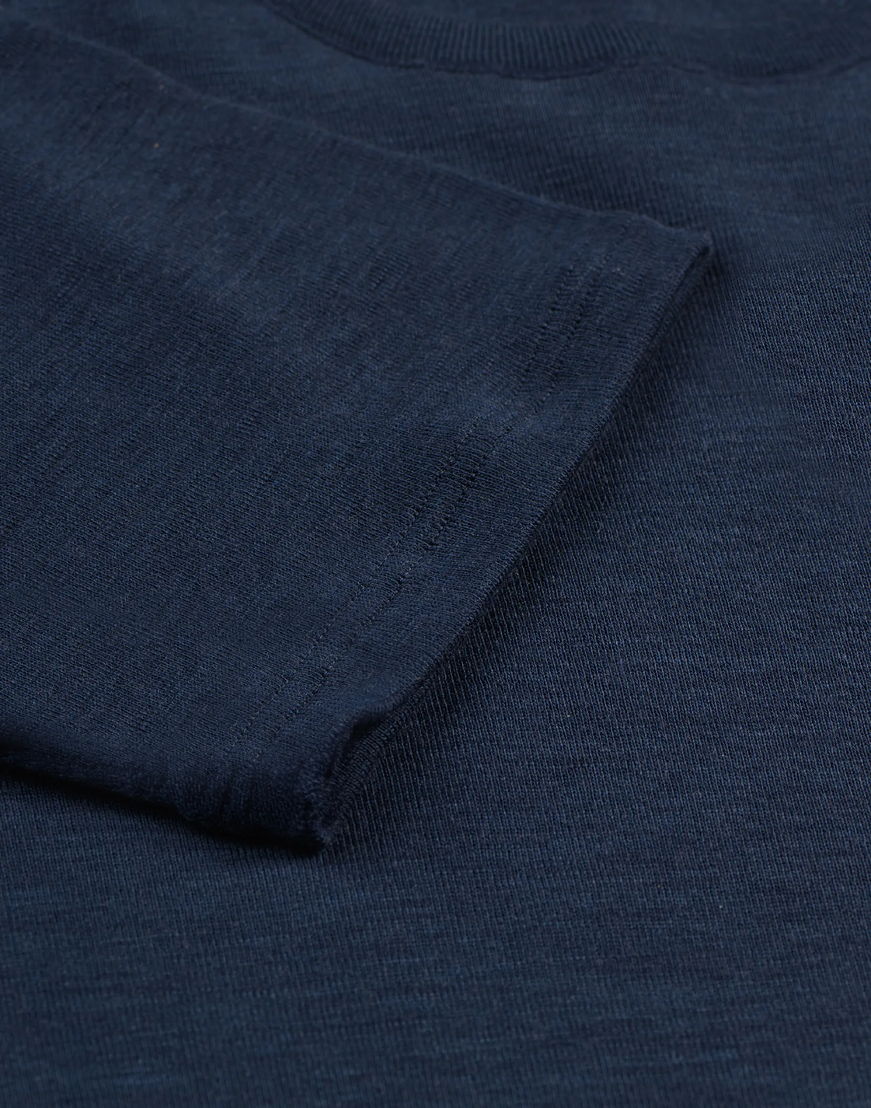 Plus size T-shirt i merinould til kvinder