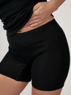 Shorts i merinould til kvinder