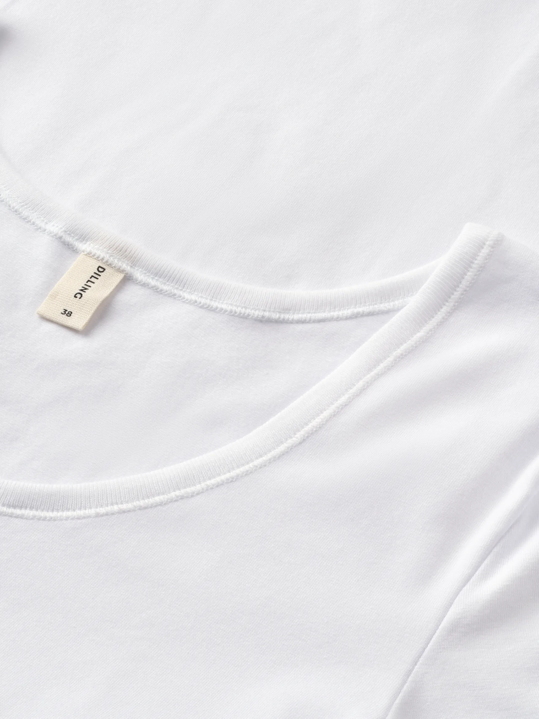 T-shirt I bomuld til kvinder